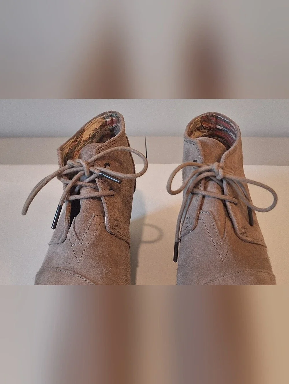 Toms Desert Wedge Taupe Suede Booties Size 8